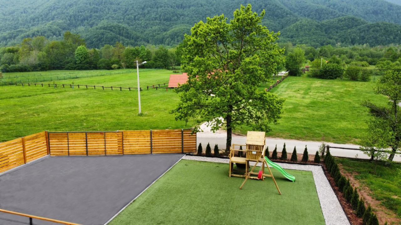 Villa Oak House Brusane Exterior foto