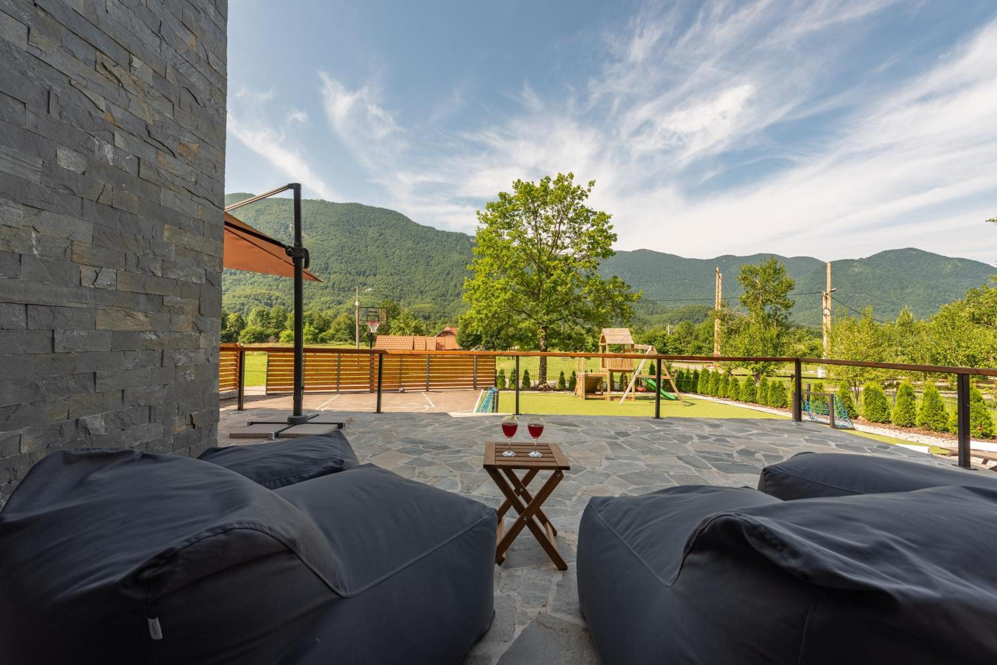 Villa Oak House Brusane Exterior foto